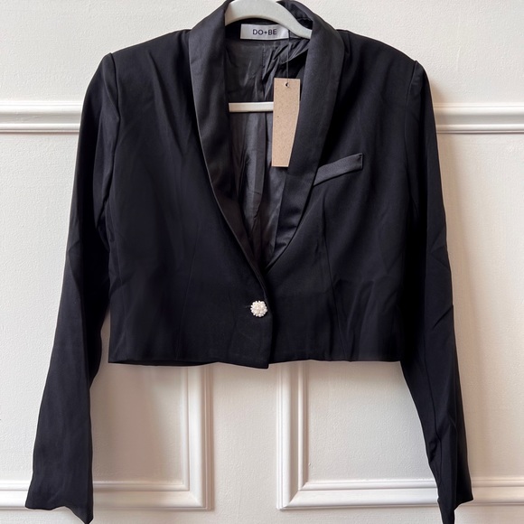 NWT Cropped Tuxedo Blazer Jacket - Picture 1 of 3